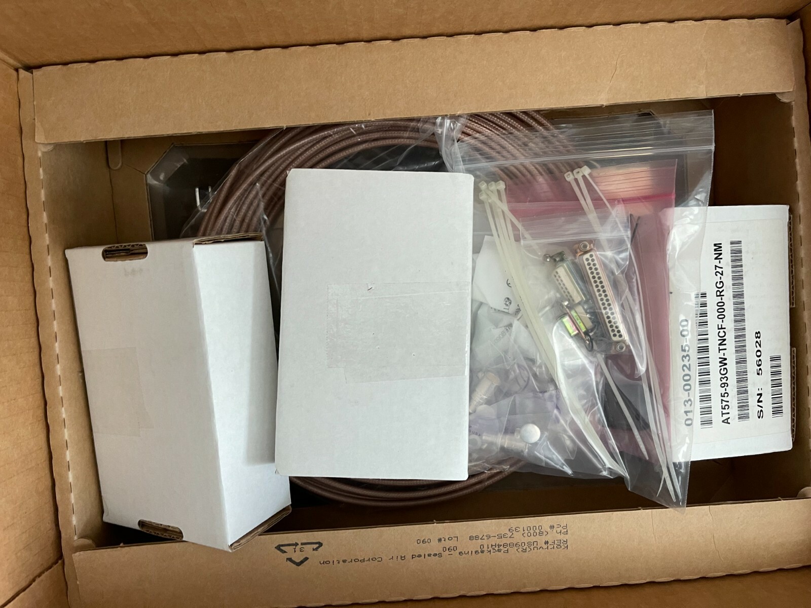Garmin GD L90 P/N 430-6081-100-000 UAT Data Link Sensor, Installation Kit